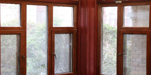 鋁包木門(mén)窗價(jià)格到底多少-看費(fèi)用一目了然