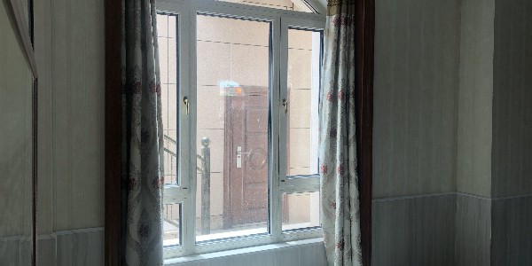 鋁包木門窗多少錢-高評(píng)價(jià)廠家，物超所值