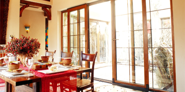 鋁包木門窗使用壽命長-維護保養(yǎng)很關鍵