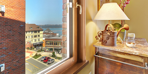 金堂木節能鋁包木門窗成為門窗市場的新秀