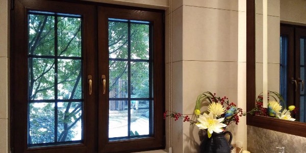 鋁包木門窗哪家好-因為專業所以信任