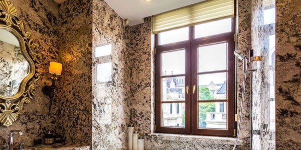 鋁包木門窗價格一般多少錢一平方？