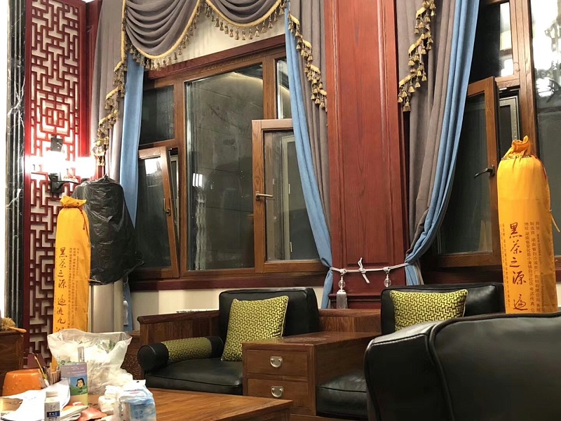 鋁包木門窗實(shí)拍