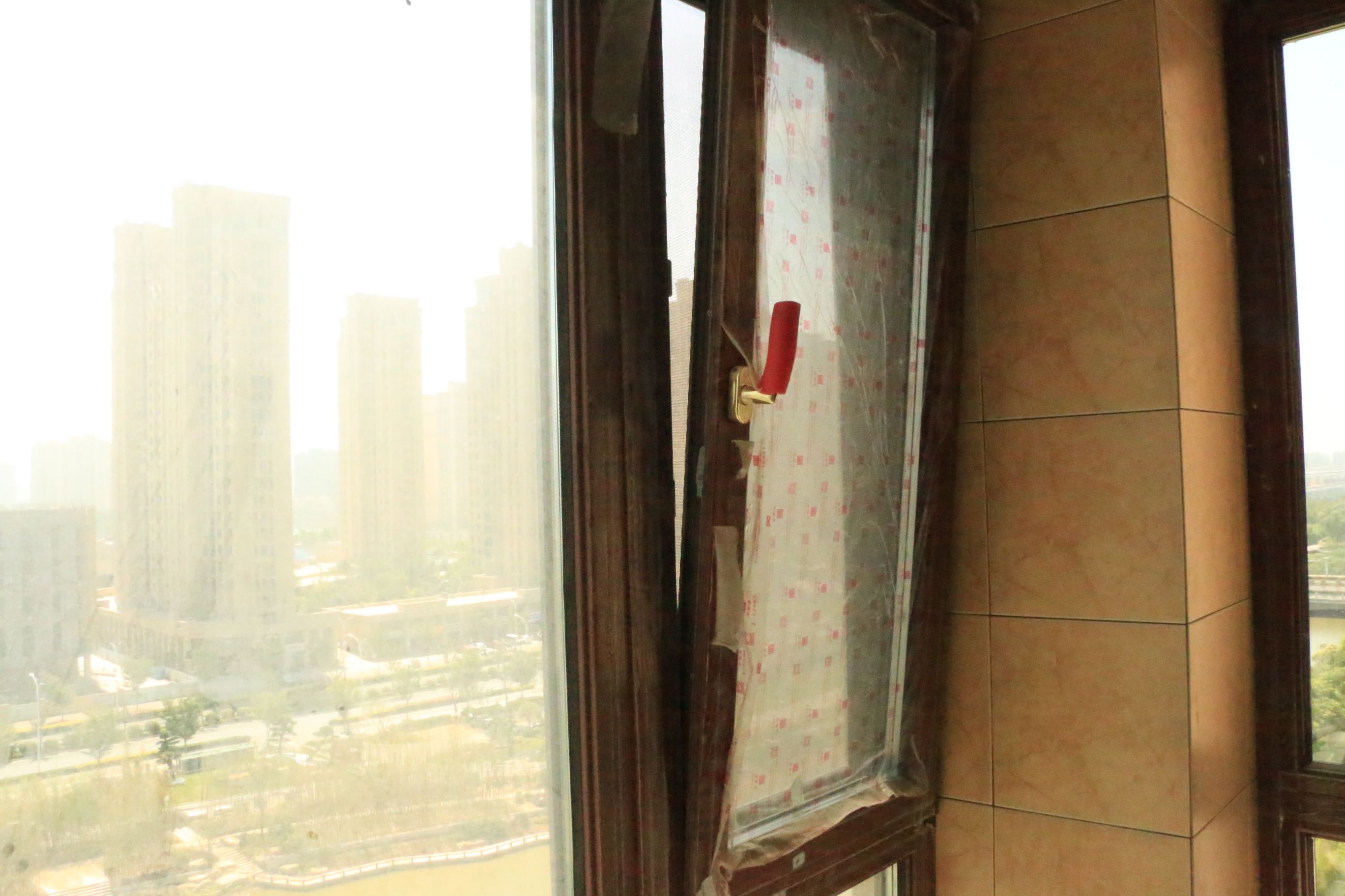 別墅鋁包木門窗