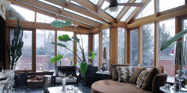 鋁包木陽(yáng)光房選購(gòu)需知-了解這五點(diǎn)輕松應(yīng)對(duì)