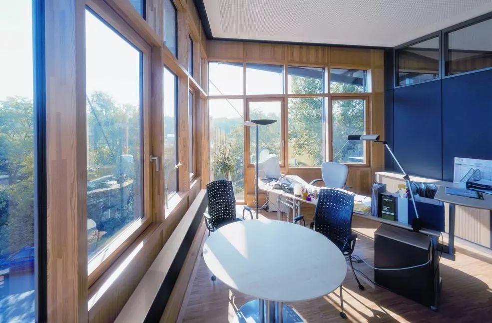 鋁包木窗實拍圖