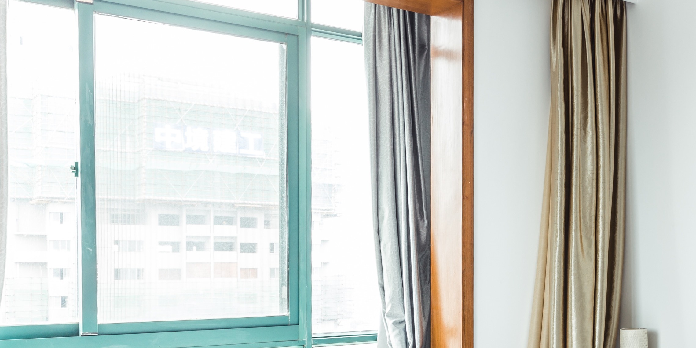 什么因素影響鋁木門窗價格？